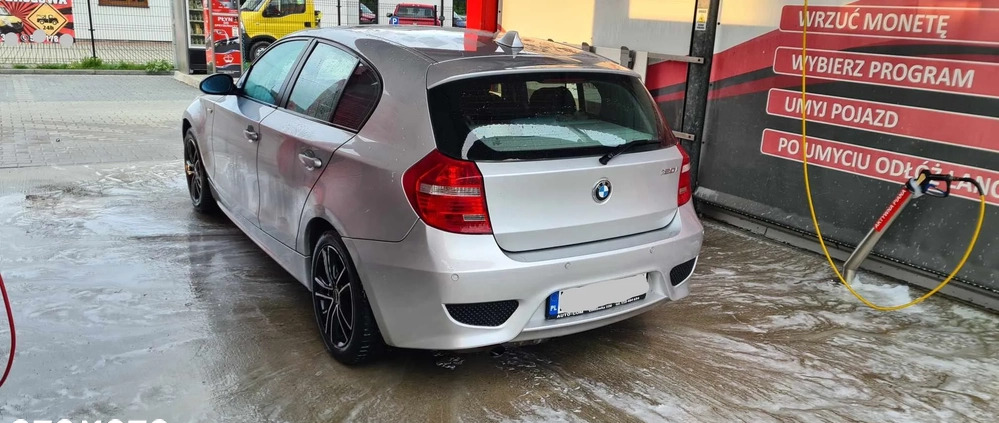 BMW Seria 1 cena 11000 przebieg: 190000, rok produkcji 2005 z Ostroróg małe 92